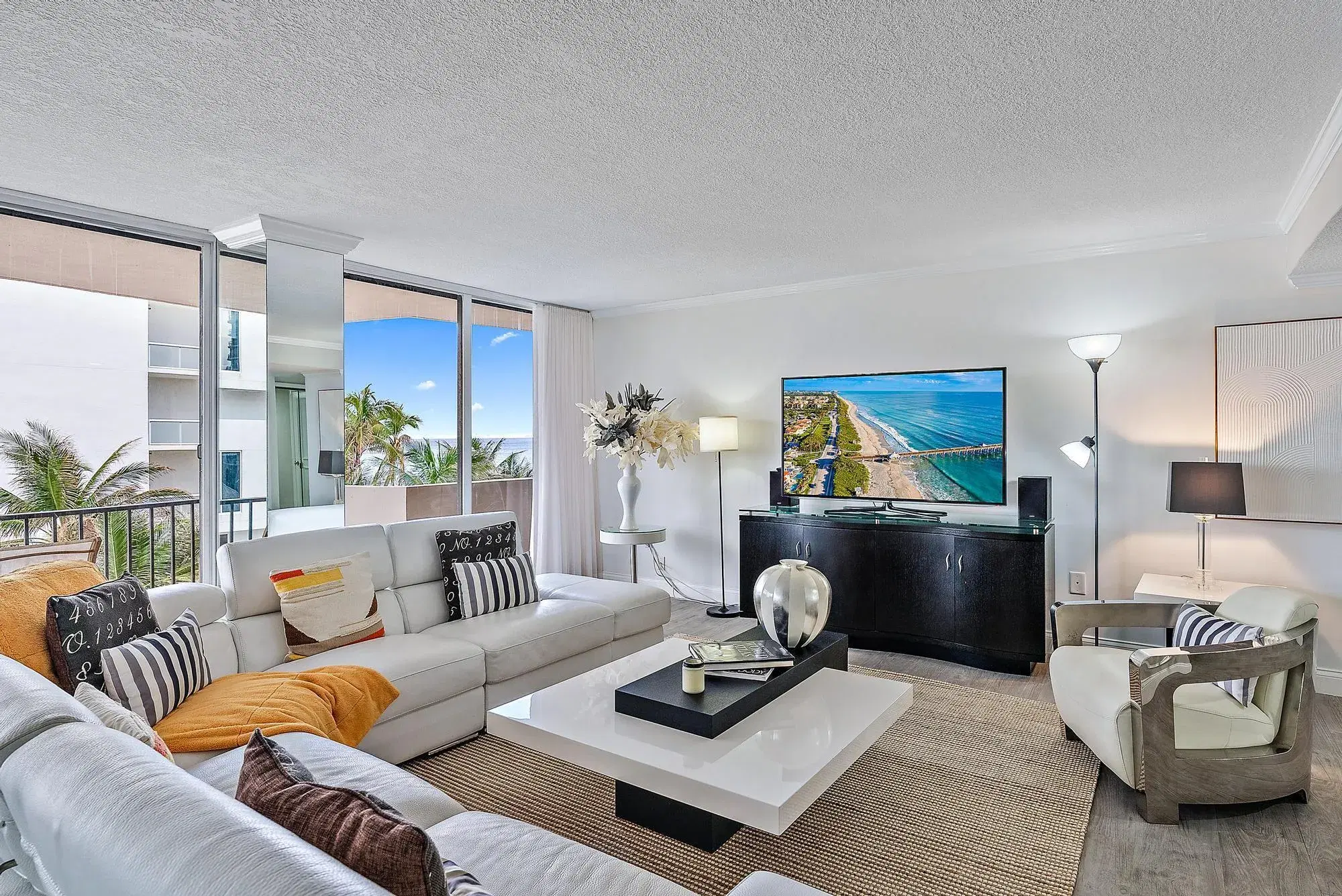 Picture of 4200 N Ocean Drive 1-405, Singer Island, FL 33404
