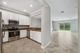 Picture of 10246 Via Colomba Cir, Fort Myers, FL 33966