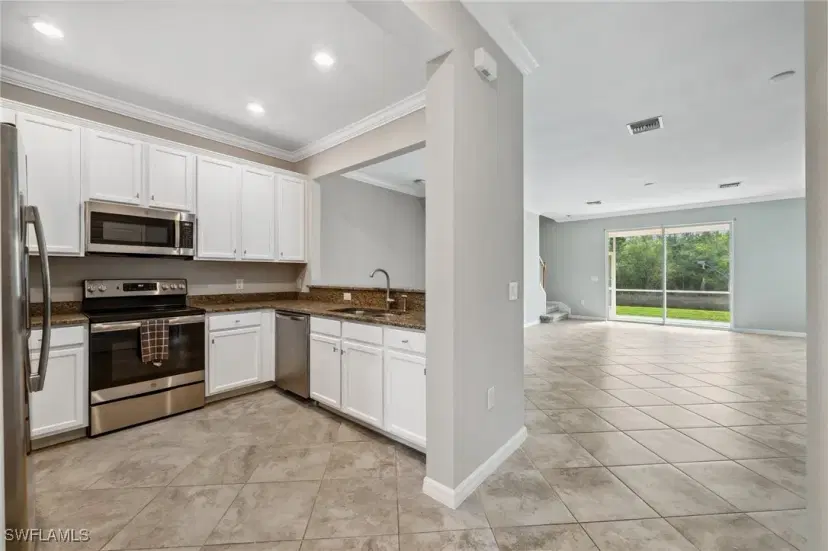 Picture of 10246 Via Colomba Cir, Fort Myers FL 33966