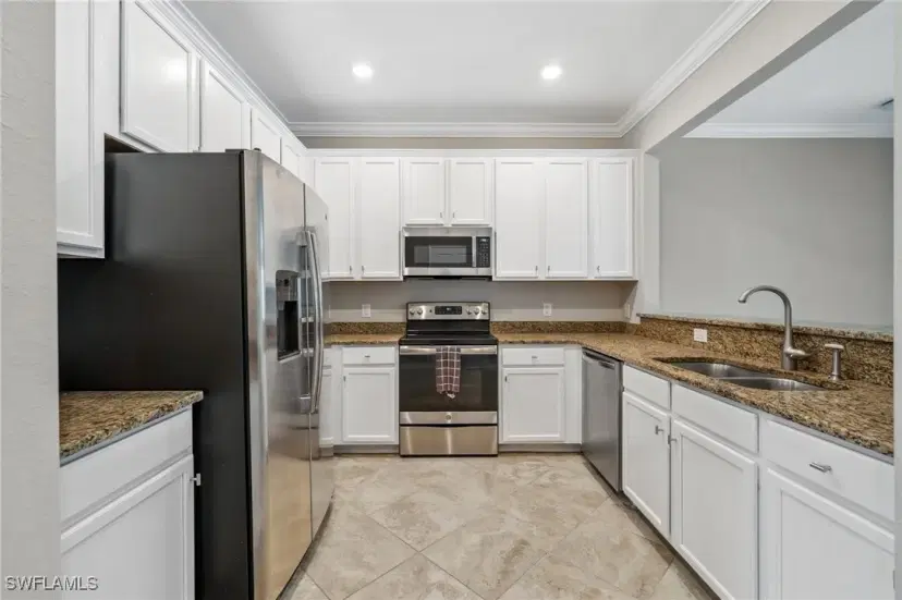 Picture of 10246 Via Colomba Cir, Fort Myers FL 33966