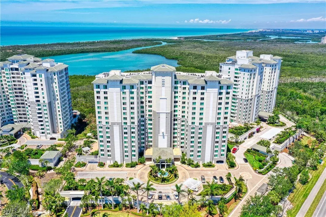 Picture of 275 Indies Way 1002, Naples, FL 34110