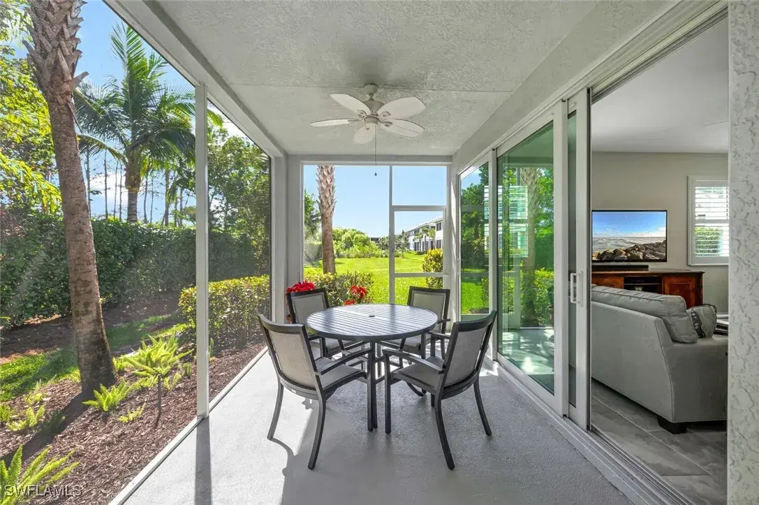 Picture of 2542 Seychelles Dr 704, Naples, FL 34112