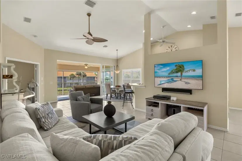 Picture of 5240 Birmingham Dr 202, Naples FL 34110