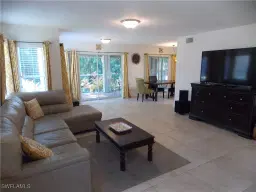Picture of 2107 Tama Cir 101, Naples, FL 34112