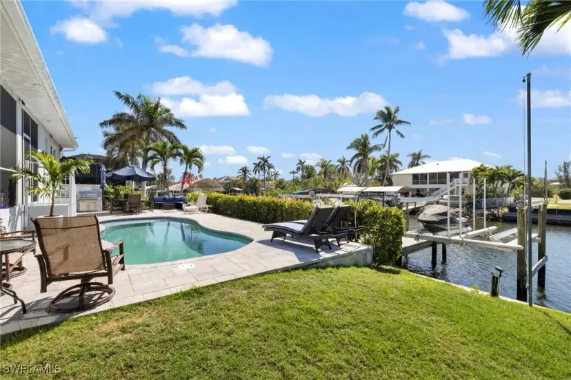 Picture of 4837 Regal Dr, Bonita Springs FL 34134