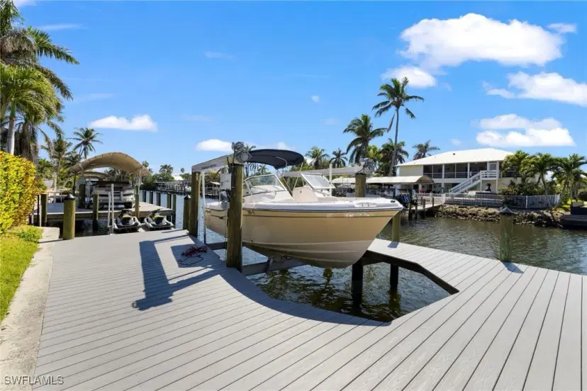 Picture of 4837 Regal Dr, Bonita Springs FL 34134