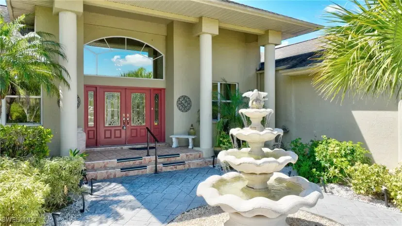 Picture of 844 Haskell St E, Lehigh Acres FL 33974