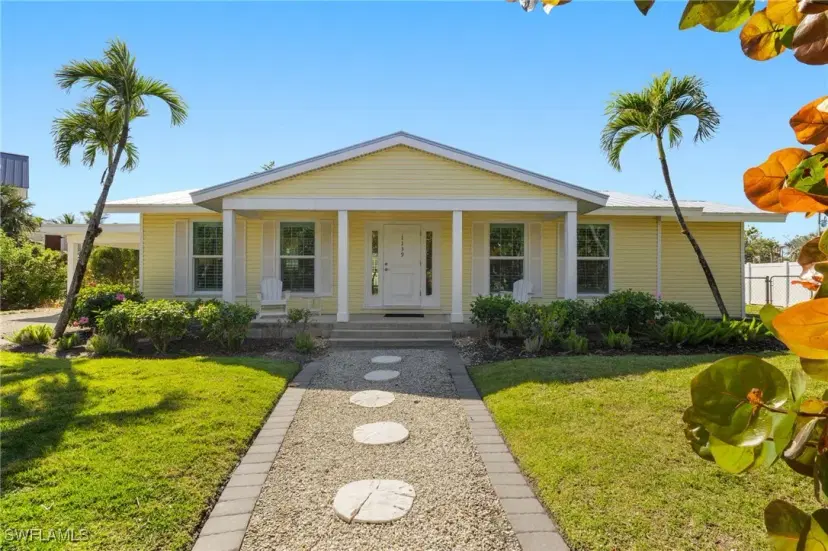 Picture of 1139 Buttonwood Ln, Sanibel FL 33957