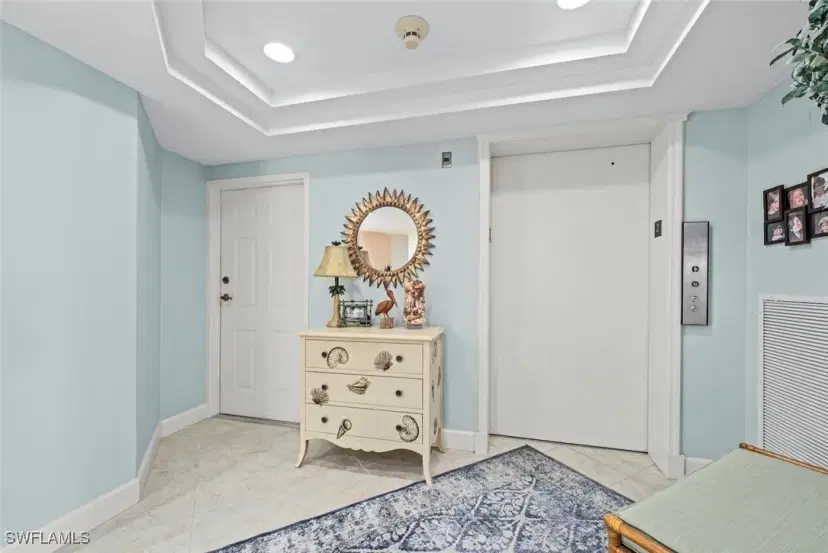 Picture of 2675 Wulfert Rd 3, Sanibel FL 33957
