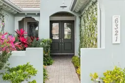 Picture of 6321 Lyford Isle Dr, Naples, FL 34113