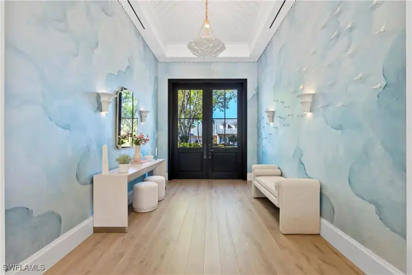 Picture of 580 Coral Dr, Naples FL 34102