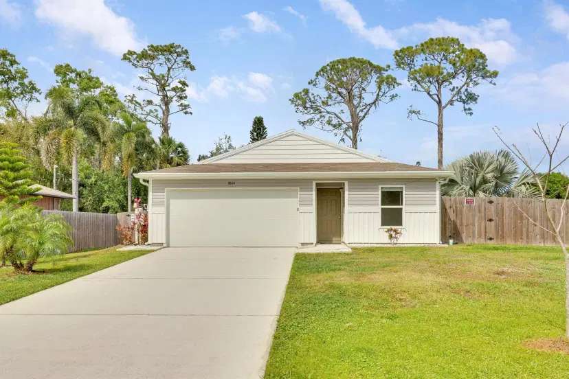 Picture of 8104 Santa Clara Boulevard, Fort Pierce FL 34951
