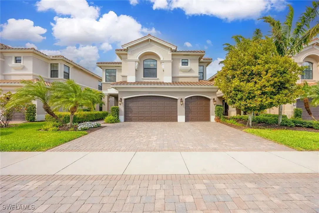 Picture of 13872 Luna Dr, Naples, FL 34109