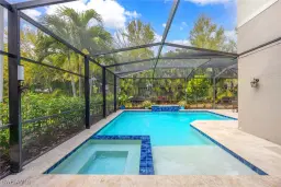 Picture of 13872 Luna Dr, Naples, FL 34109