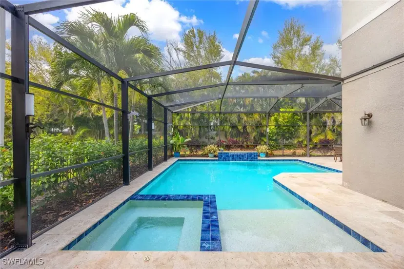 Picture of 13872 Luna Dr, Naples FL 34109