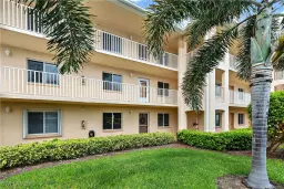 Picture of 1001 Eastham Way C-206, Naples, FL 34104