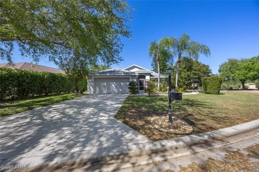 Picture of 17829 Oakmont Ridge Cir, Fort Myers FL 33967
