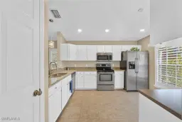 Picture of 17829 Oakmont Ridge Cir, Fort Myers, FL 33967