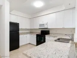 Picture of 1100 Pine Ridge Rd B307, Naples, FL 34108