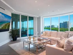 Picture of 60 Seagate Dr 606, Naples, FL 34103
