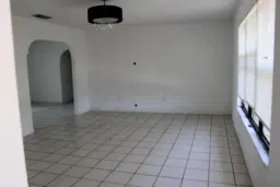 Picture of 567 SE Marydale Terrace, Port St Lucie, FL 34983