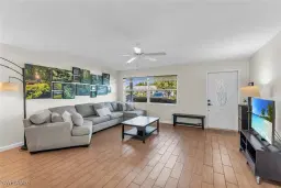 Picture of 1136 Illinois Dr, Naples, FL 34103