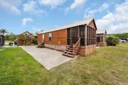 Picture of 825 Copeland Ave S 3, Everglades City, FL 34108