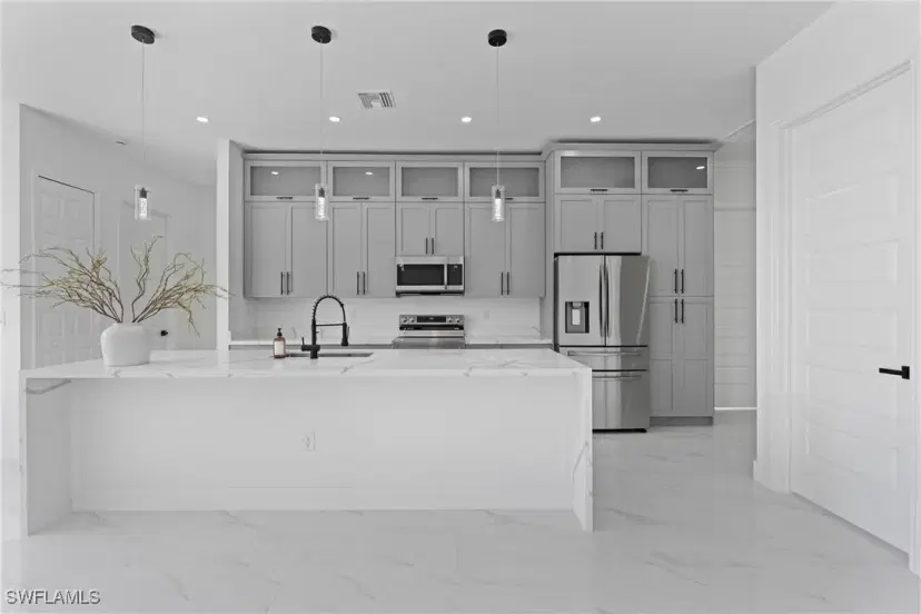 Picture of 1304 E 7Th St, Lehigh Acres FL 33972