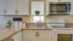 Picture of 143 Caravan Cir, North Fort Myers, FL 33903