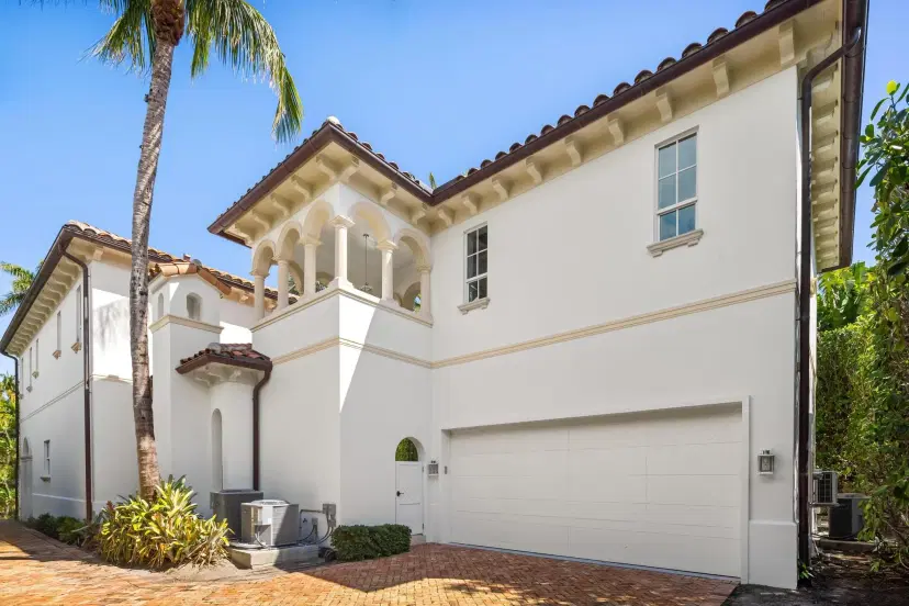 Picture of 310 Australian Avenue, Palm Beach FL 33480