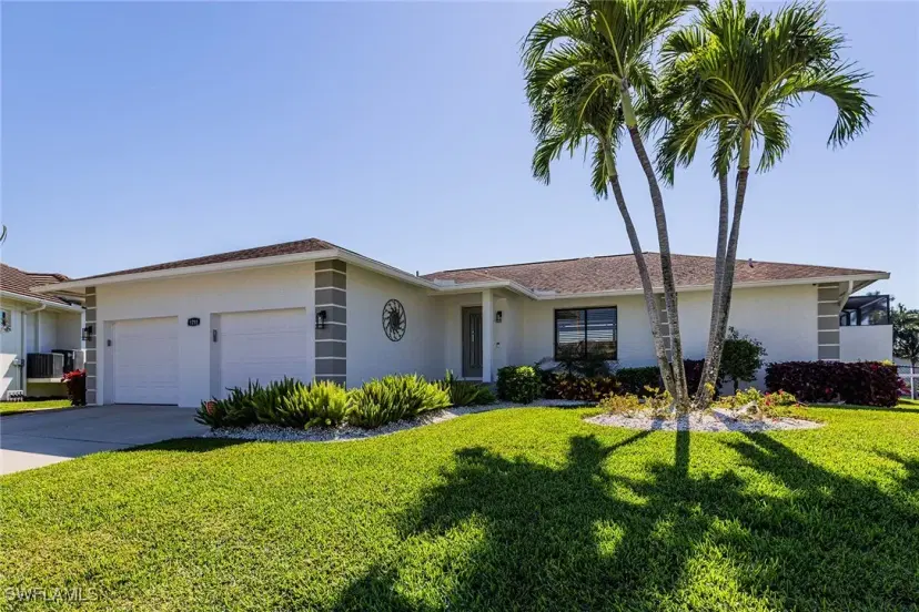 Picture of 1711 Canary Ct, Marco Island FL 34145