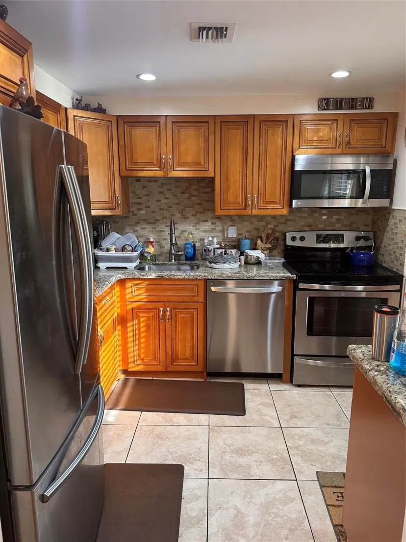 Picture of 601 NW 80Th Ave 101, Margate FL 33063