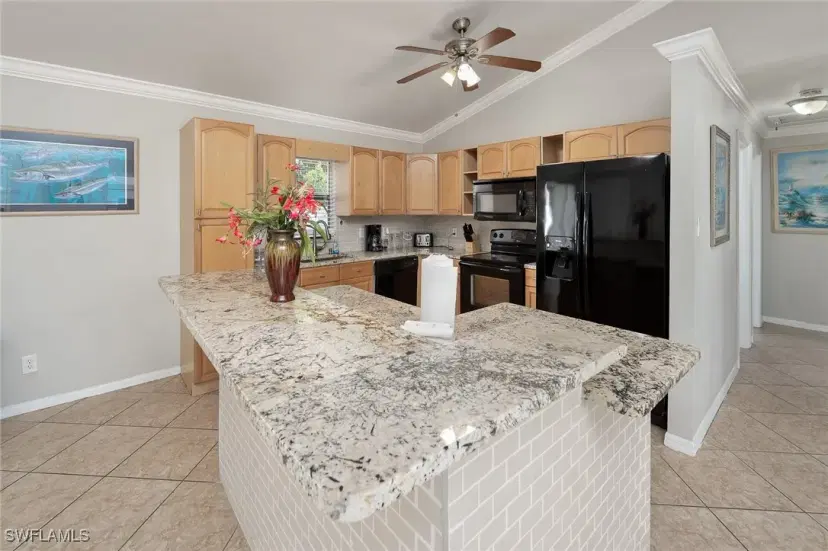 Picture of 609 SE 2Nd Ter, Cape Coral FL 33990