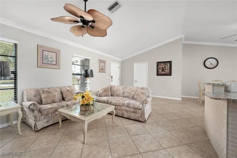 Picture of 609 SE 2Nd Ter, Cape Coral FL 33990