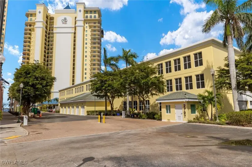 Picture of 2797 1St St 903, Fort Myers FL 33916