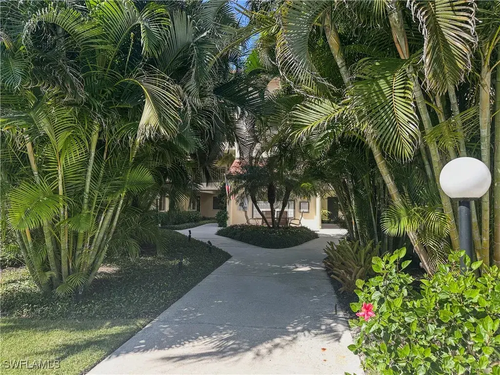 Picture of 11570 Caravel Cir 2022, Fort Myers, FL 33908