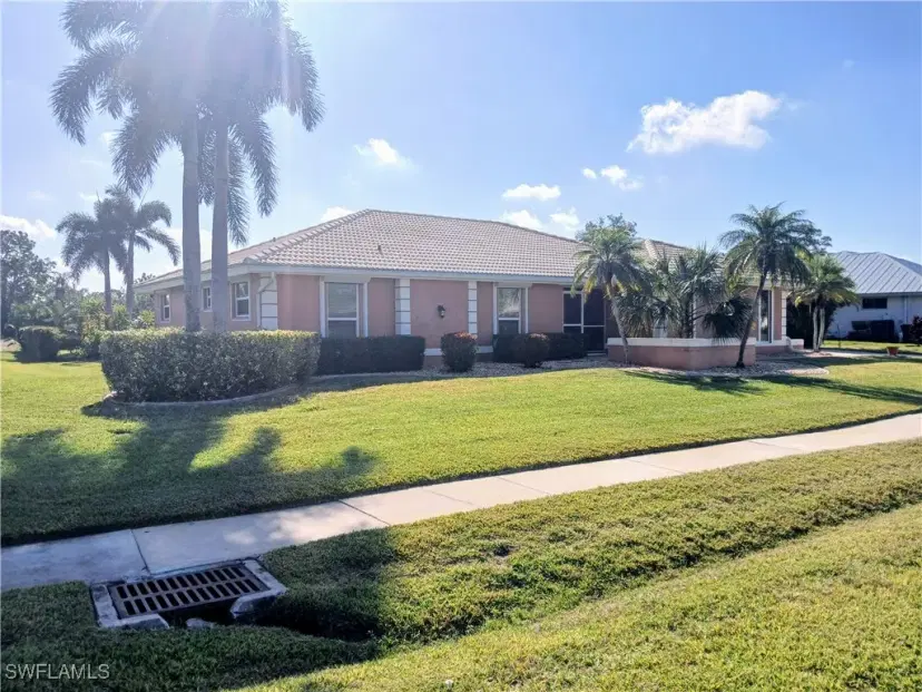 Picture of 4180 Prestwick Ct, North Fort Myers FL 33903