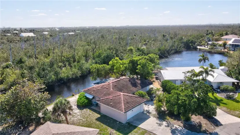 Picture of 1812 Ibis Ln, Sanibel FL 33957