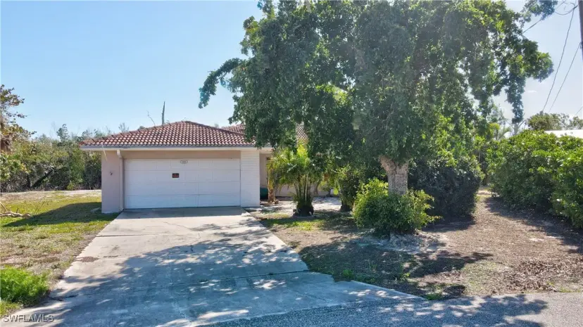 Picture of 1812 Ibis Ln, Sanibel FL 33957