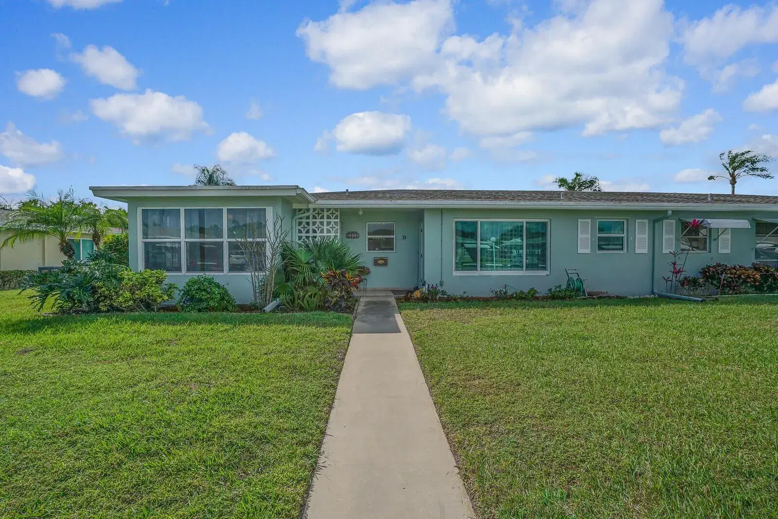 Picture of 202 High Point Terrace W A, Delray Beach, FL 33445
