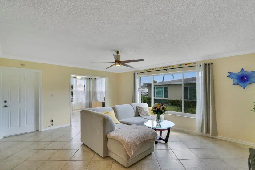 Picture of 202 High Point Terrace W A, Delray Beach FL 33445