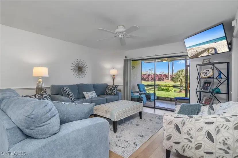 Picture of 7260 Coventry Ct 407, Naples FL 34104