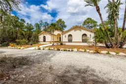 Picture of 481 10Th Ave Ne, Naples, FL 34120