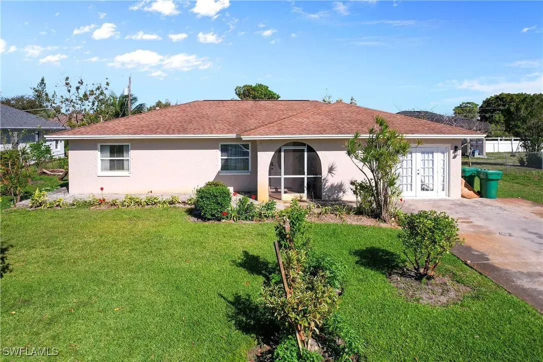 Picture of 3112 52Nd Ter Sw, Naples, FL 34116