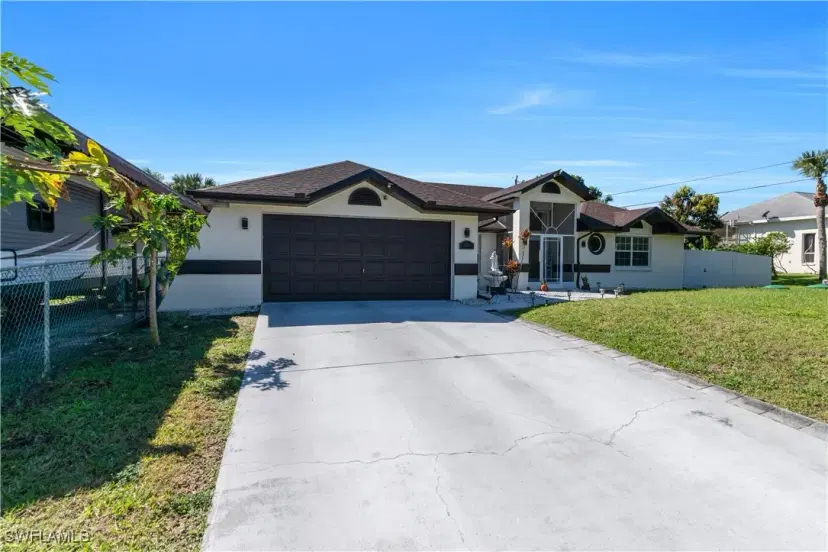 Picture of 2504 E 7Th St, Lehigh Acres FL 33936