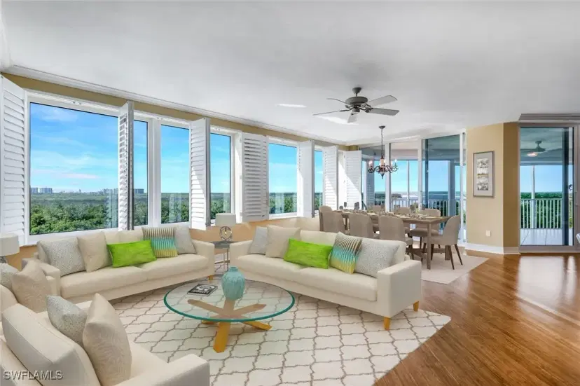 Picture of 425 Dockside Dr 604, Naples FL 34110