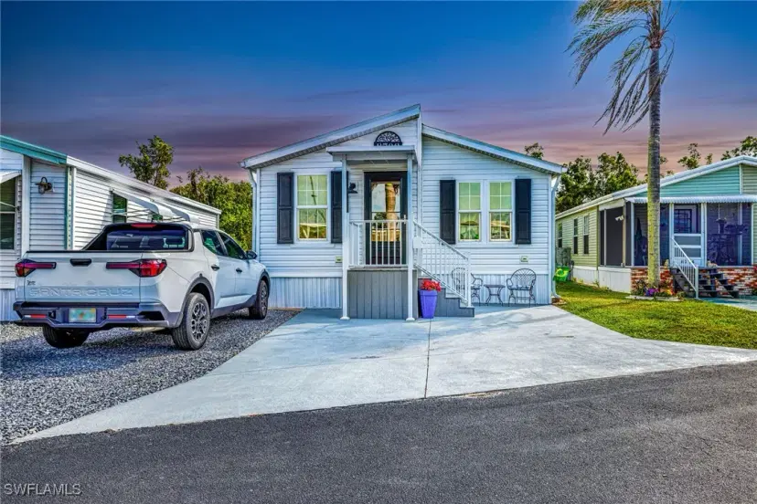 Picture of 8708 Pepperwood Dr, Estero FL 33928