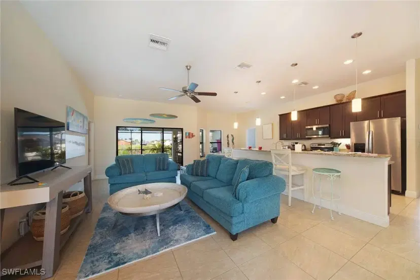 Picture of 2704 SW 4Th Pl, Cape Coral FL 33914