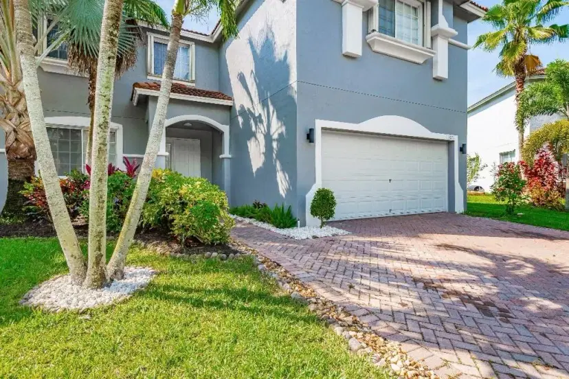 Picture of 10074 Boca Vista Dr, Boca Raton FL 33498