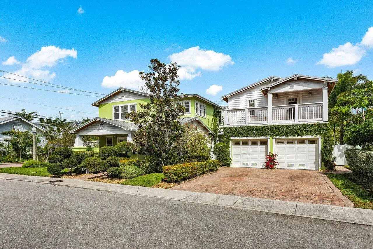Picture of 215 Vallette Way, West Palm Beach, FL 33401